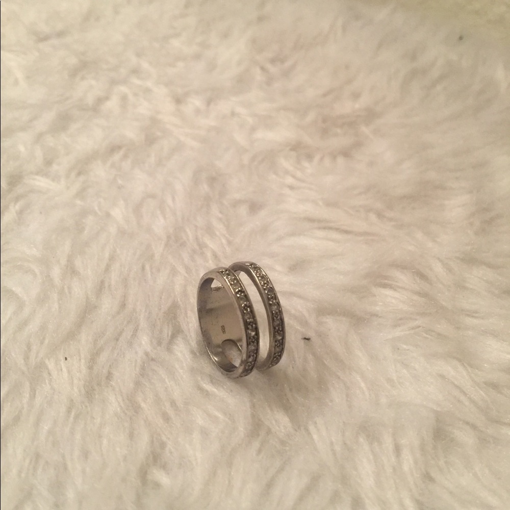 Silver ring size 7